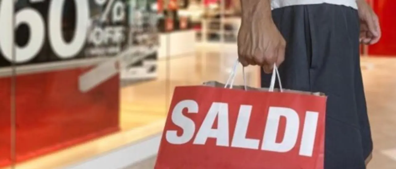 Il regalo della Befana per gli amanti dello shopping. Ecco quando partiranno i saldi 2025