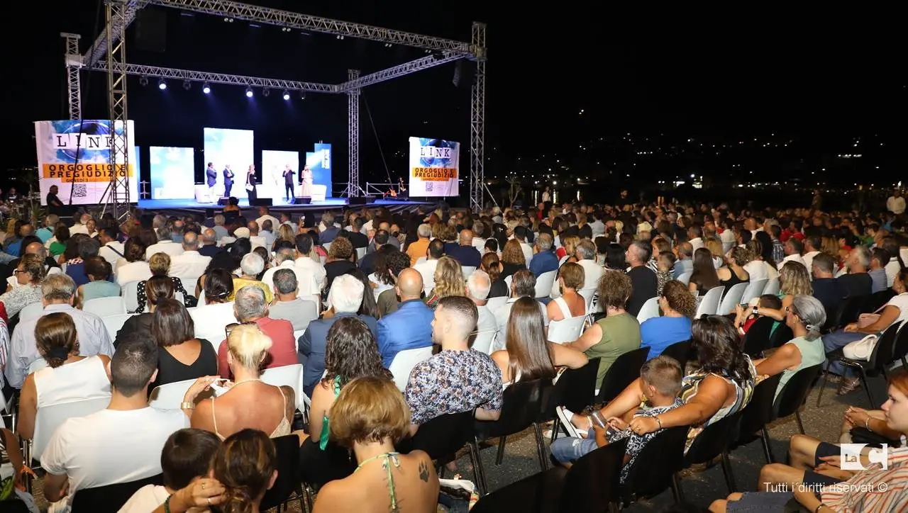 «L’orgoglio di essere dalla parte giusta»: LaC a Vibo Marina con Gratteri e la Calabria che crede in se stessa