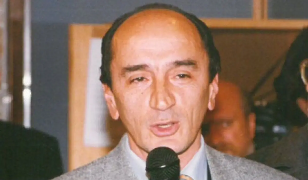 Cosenza piange la scomparsa di Sandro Adriano, storico dirigente del Comune
