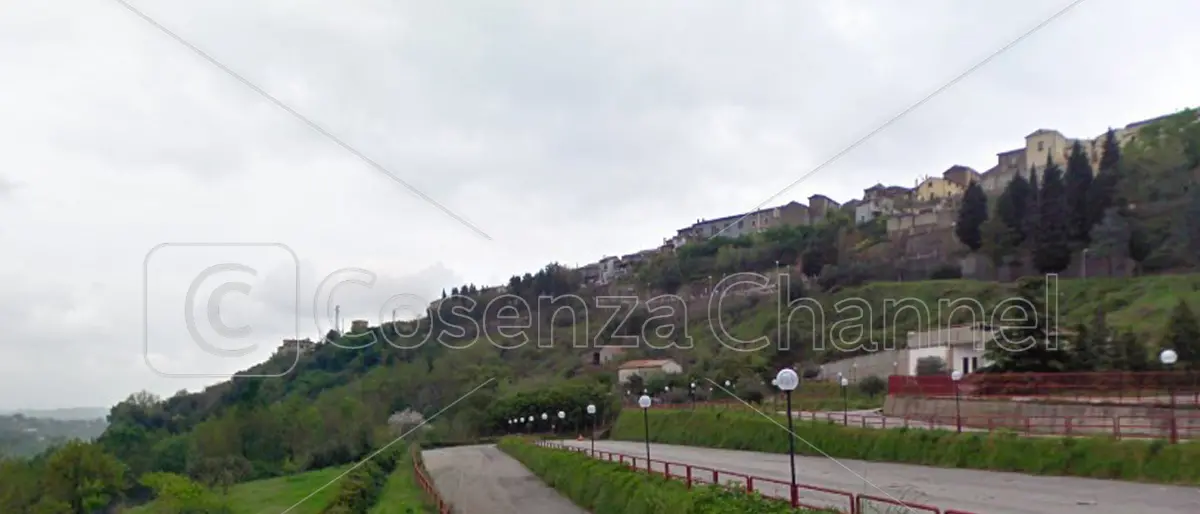 Rende, la Federazione Riformista: «Le scale mobili perfettamente funzionanti fino al 2013»