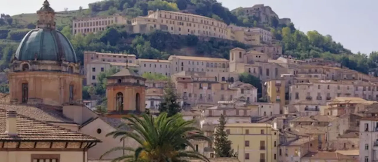 Iscritti Pd: «L’amministrazione Caruso è carente di visione. I democrat si impegnino per il rilancio»