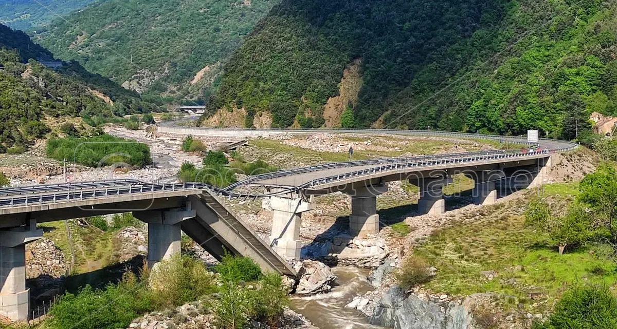 Crollo del ponte di Longobucco, sei rinvii a giudizio e sei proscioglimenti | NOMI\n