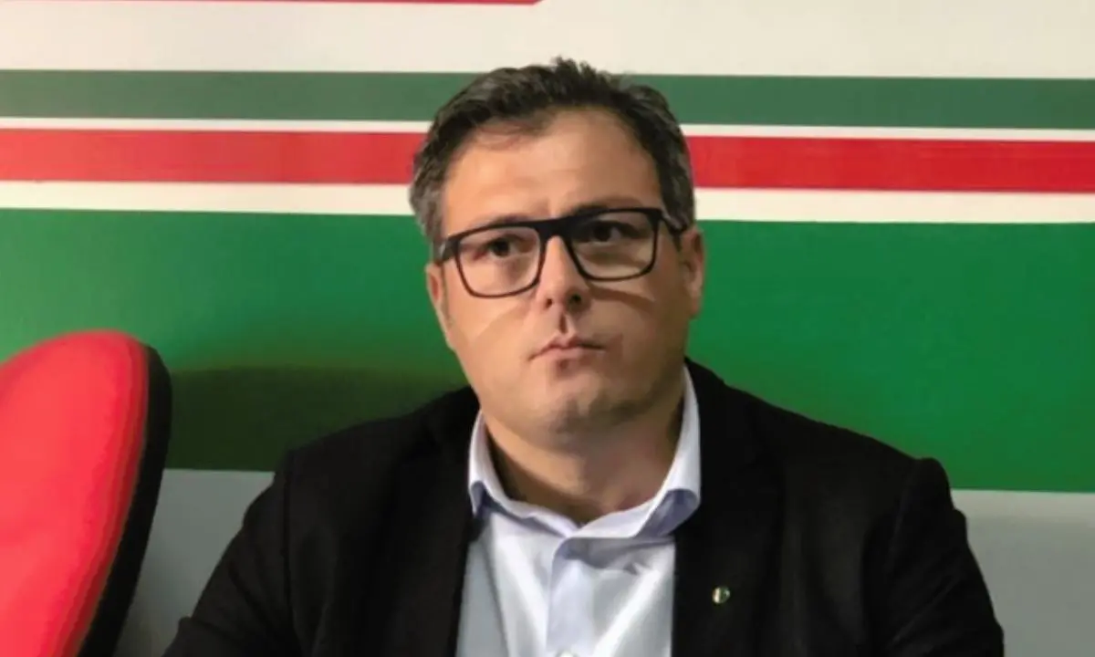 Cosenza, la Cisl avvia una raccolta firme sulla partecipazione dei lavoratori alla gestione delle imprese