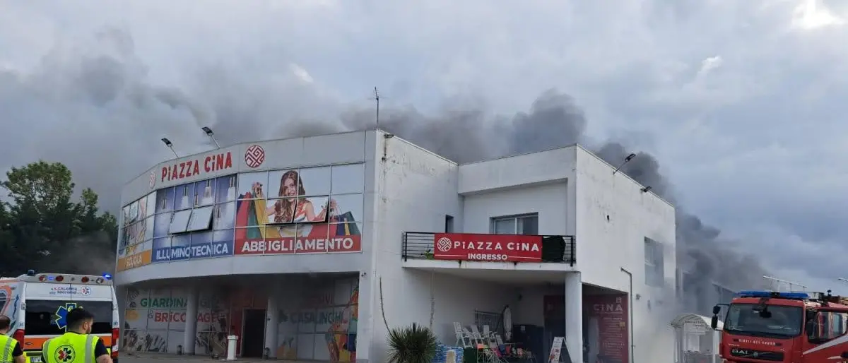 Corigliano Rossano, Piazza Cina: danni per oltre 3milioni di euro