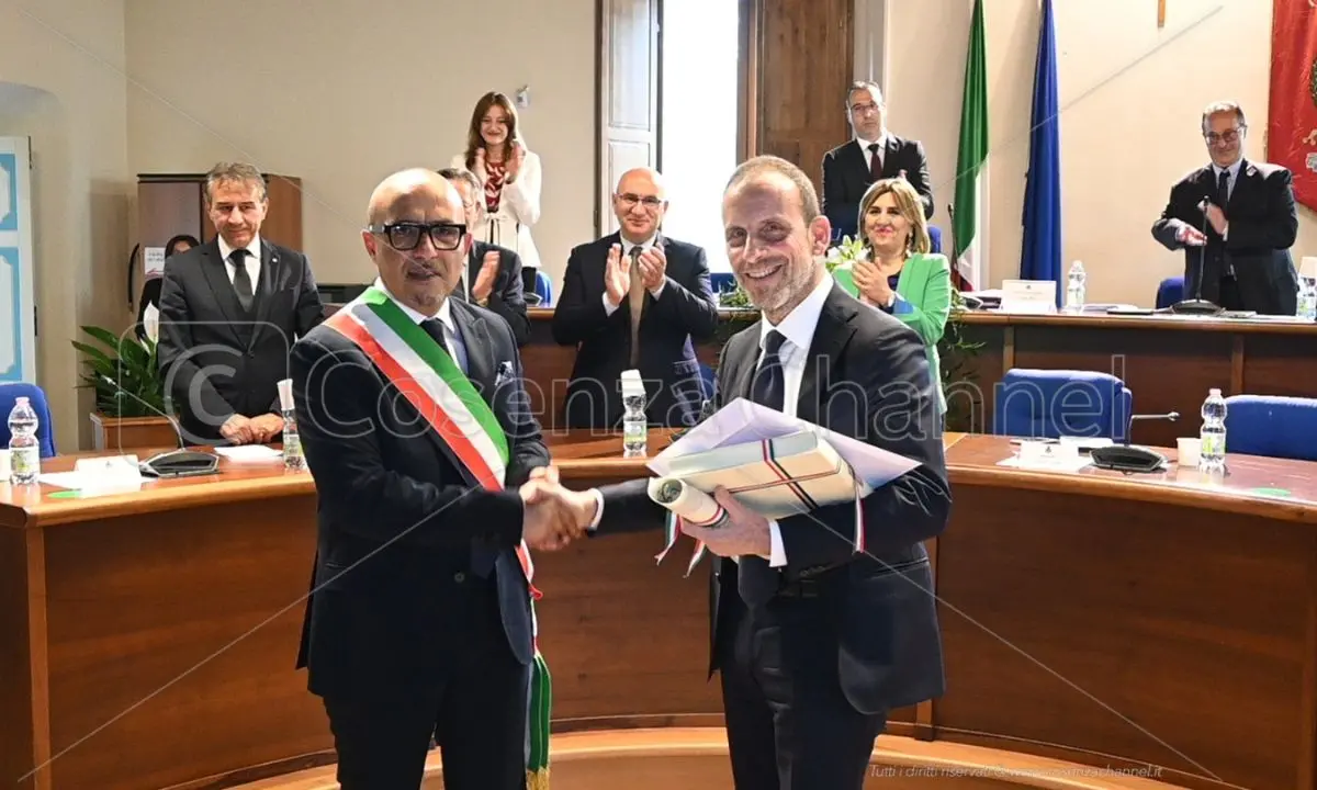 Paolo Guido cittadino onorario di Acri: il magistrato cosentino catturò Matteo Messina Denaro