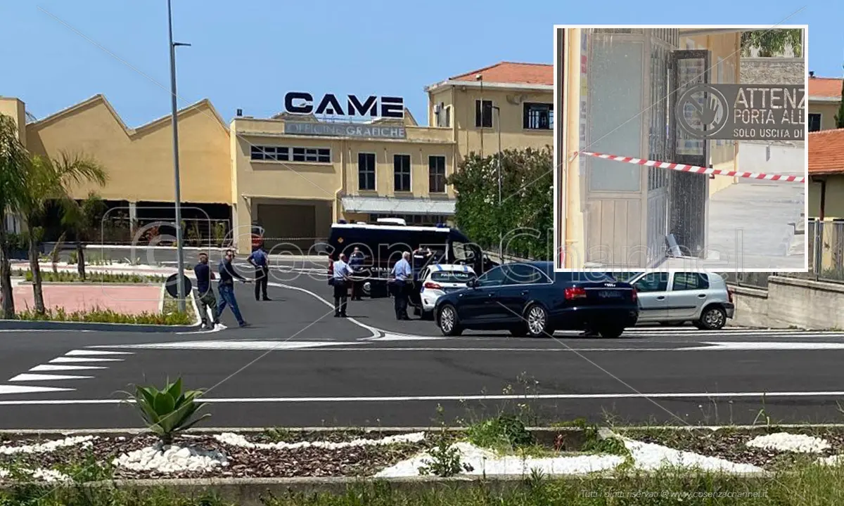 Cetraro, fallito attentato contro la ditta Came. Artificieri sul posto