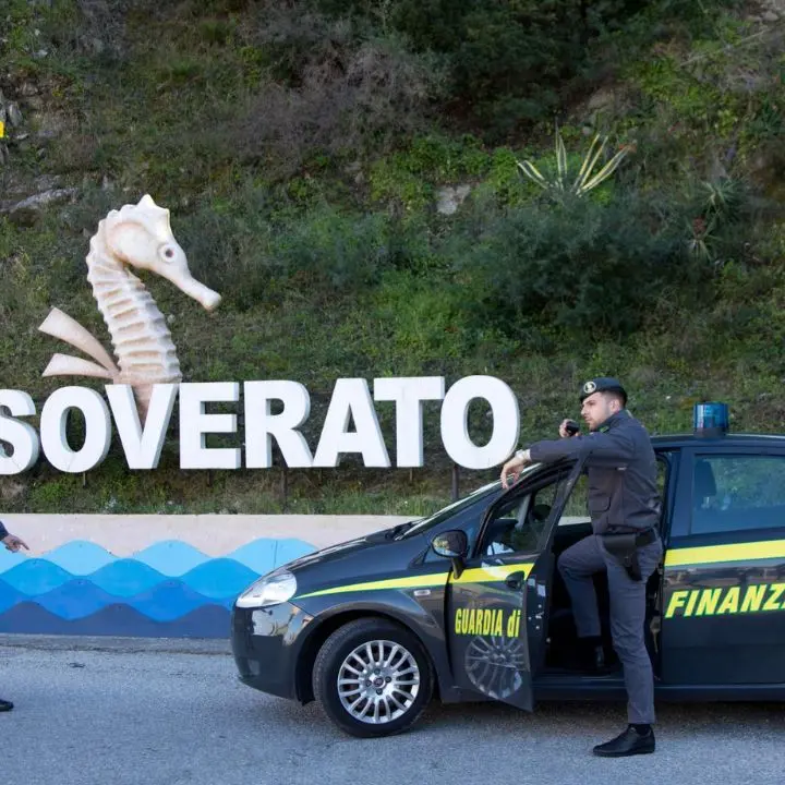 Lavoratori in nero in un ristorante, blitz della Finanza in Calabria