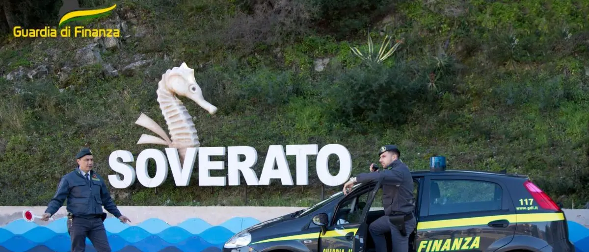 Lavoratori in nero in un ristorante, blitz della Finanza in Calabria