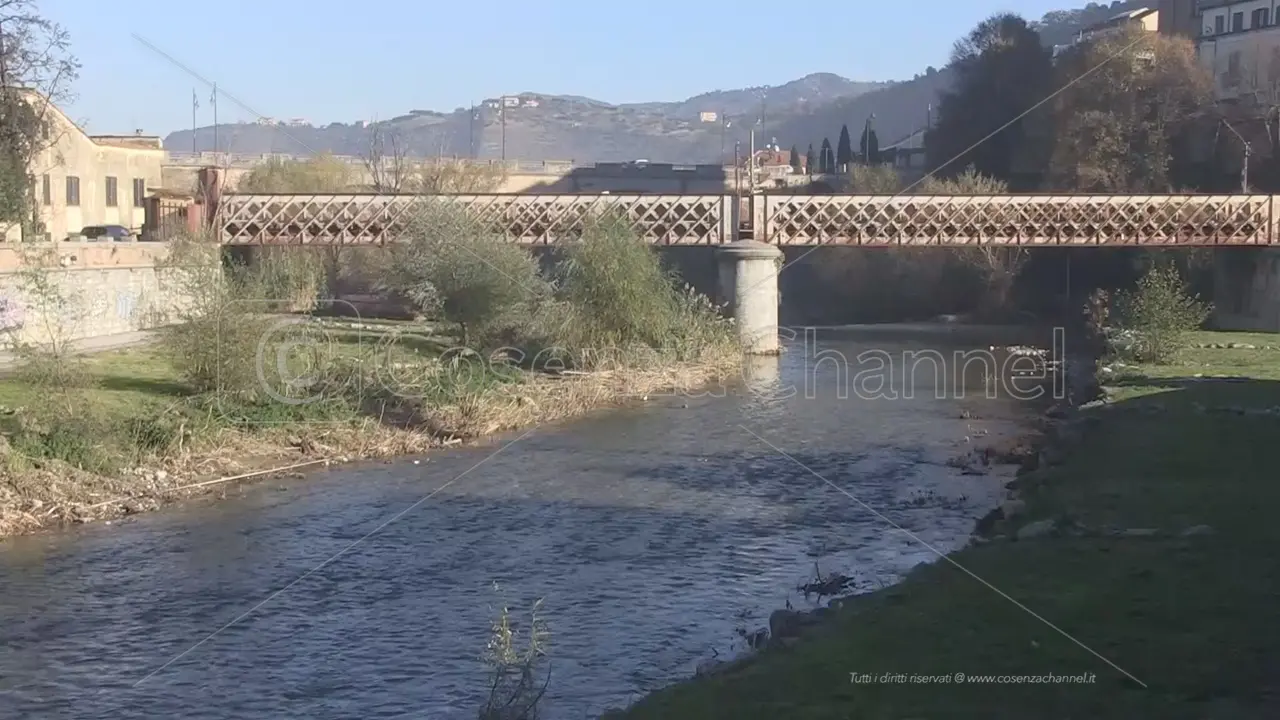 Cosenza, avanti con la riqualificazione dei fiumi Busento, Crati e Campagnano