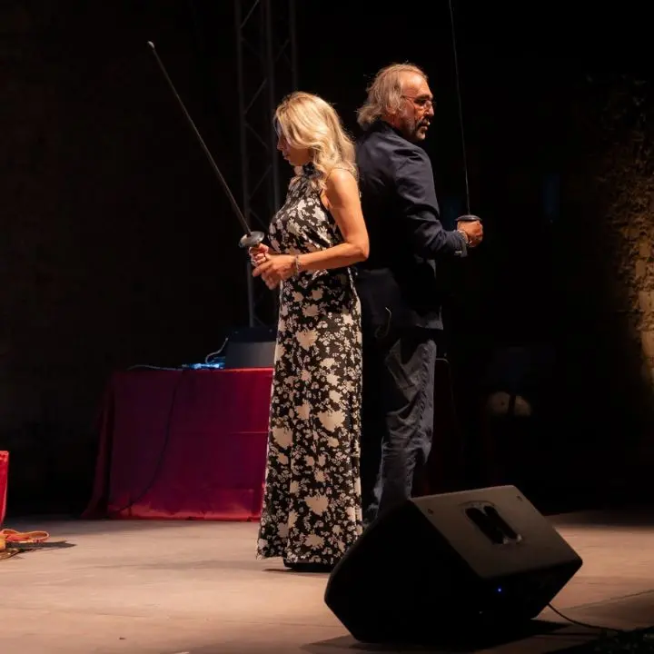 Prove di doppiaggio con Luca Ward al Castello Svevo di Cosenza per il festival EXIT