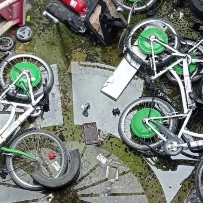 Corigliano Rossano, bici elettriche buttate in un pozzo comunale