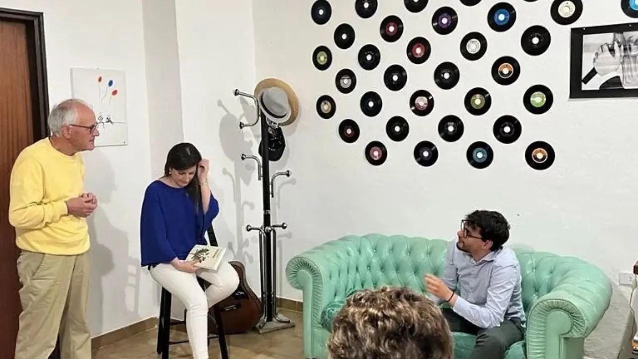 Fagnano Castello, al via gli appuntamenti del salotto letterario di \"Leggiamocisu\"
