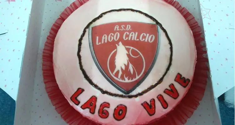A Lago rinasce il calcio. De Pascale porta carattere e grinta in panchina