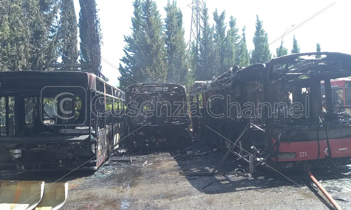 Incendio Amaco. Domma (Anmil): «Basta feriti sul lavoro, abbiamo il diritto di tornare la sera a casa sani e salvi»