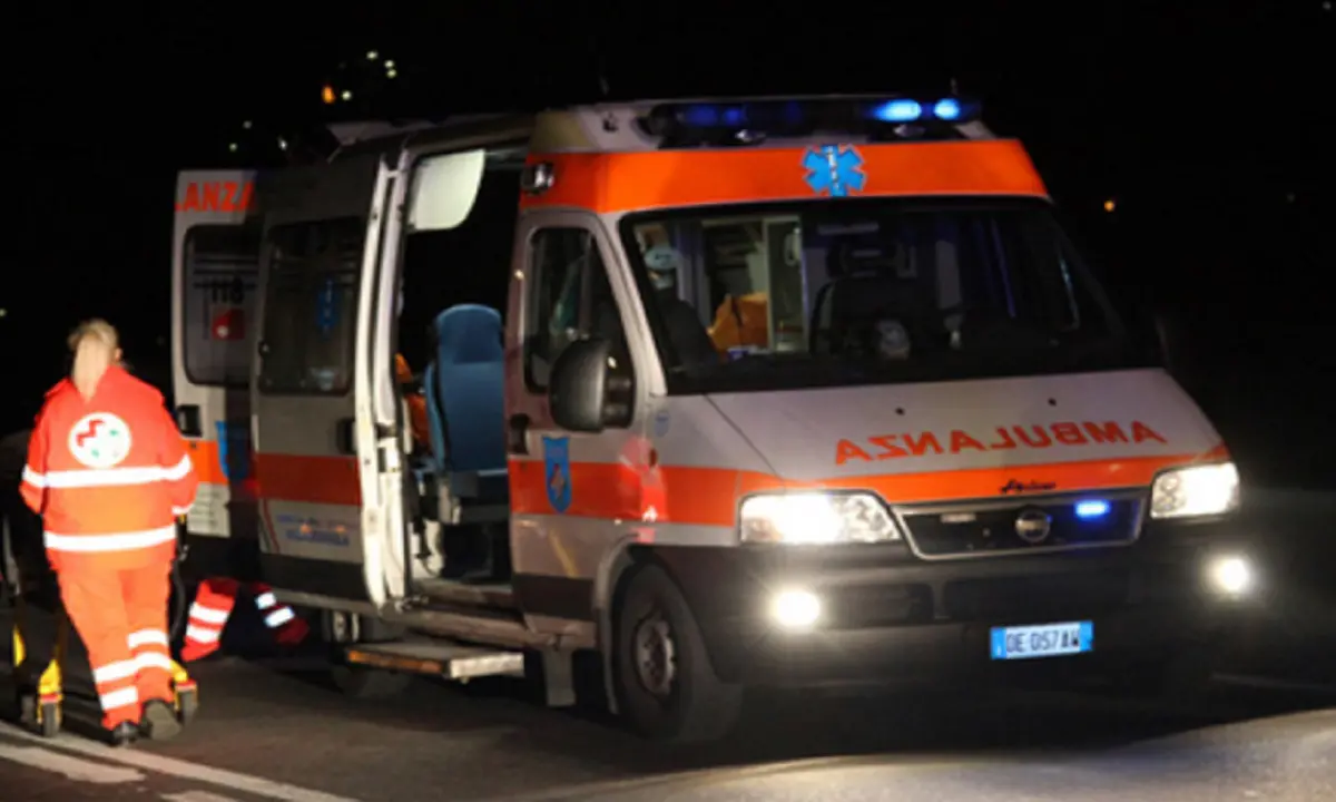 Per il 118 l’autonomia differenziata c’è già: a Cosenza straordinari a 80 euro all’ora