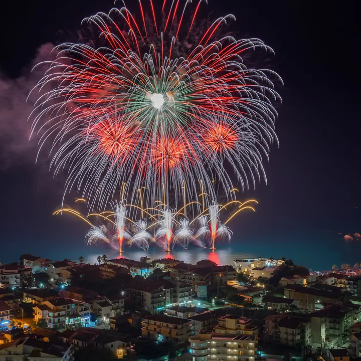 Belvedere Marittimo celebra le eccellenze mediterranee con Note di Fuoco 2025