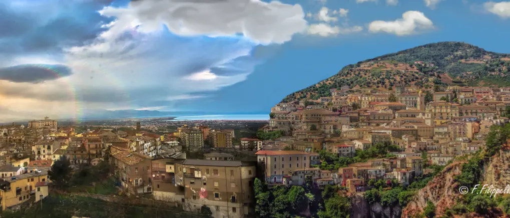 Il Premio \"Calici d'Ausonia\" celebra l'Eccellenza calabrese nel settore economico