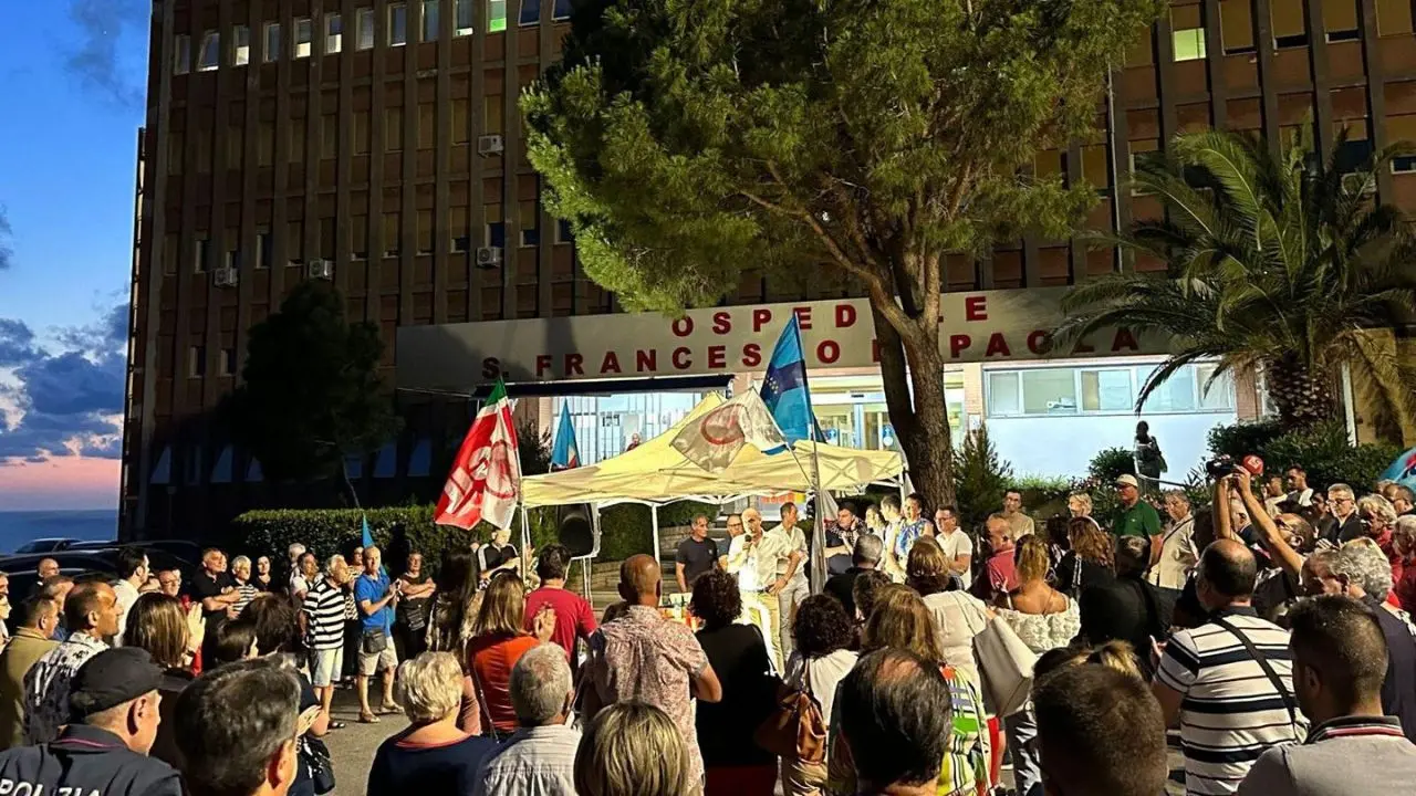 Ospedale di Paola, la Chiesa locale scende in campo a difesa del presidio ospedaliero