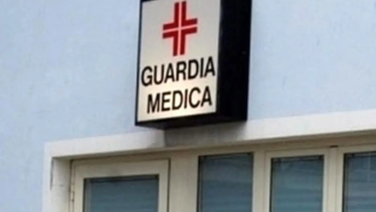 Corigliano Rossano, carenza di guardia medica: cresce il malcontento nei turisti
