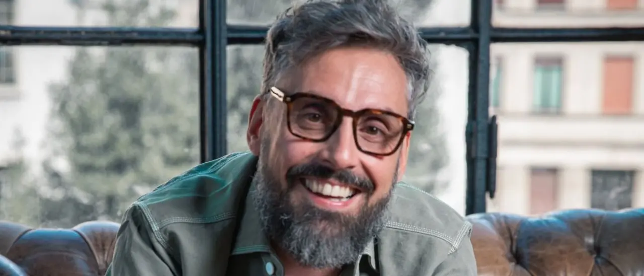 Festiva di Sanremo 2024, il no \"scherzoso\" di Brunori: «Non ci andrò mai: ho paura che gli amici mi sfottano»