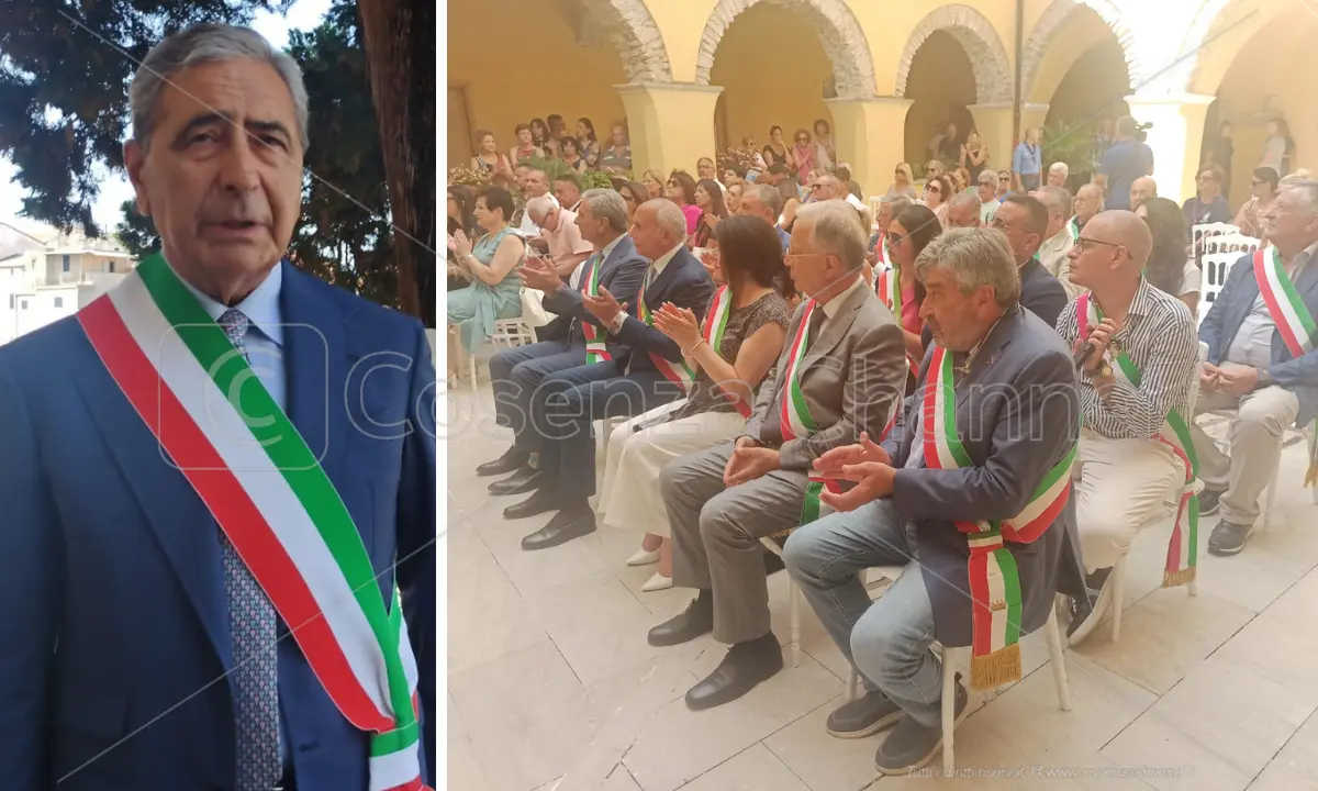 San Lucido, decine di sindaci al fianco di De Tommaso: «Noi baluardo della lotta alla mafia»