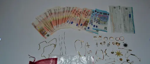 Amantea, ricettazione e resistenza a pubblico ufficiale: due arresti