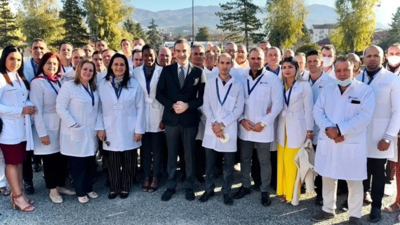 Gli ospedali della provincia di Cosenza pronti ad accogliere i medici cubani: sono una sessantina