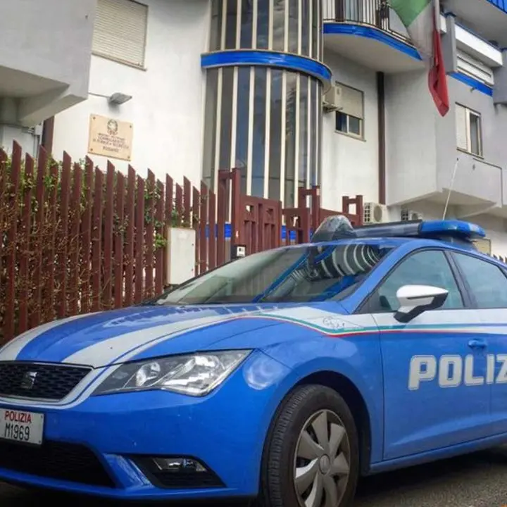 Corigliano Rossano, la polizia controlla a tappeto la zona di Schiavonea: gli esiti
