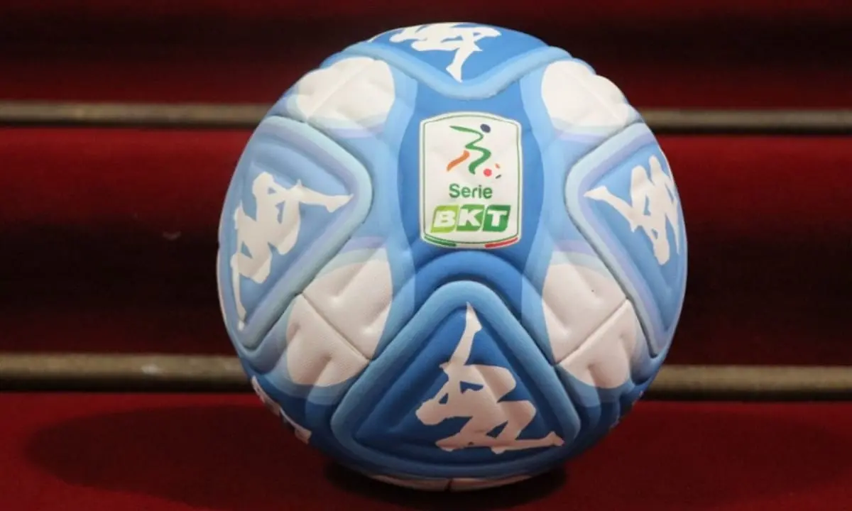 Giudice sportivo, mille euro di multa al Cosenza: ecco perché