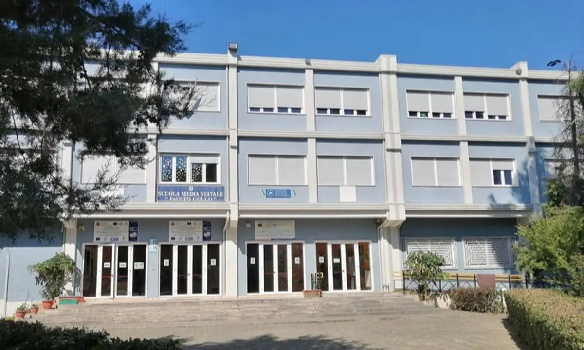 Cosenza, ad agosto la scuola \"Gullo\" lascia le porte aperte ad attività e percorsi formativi