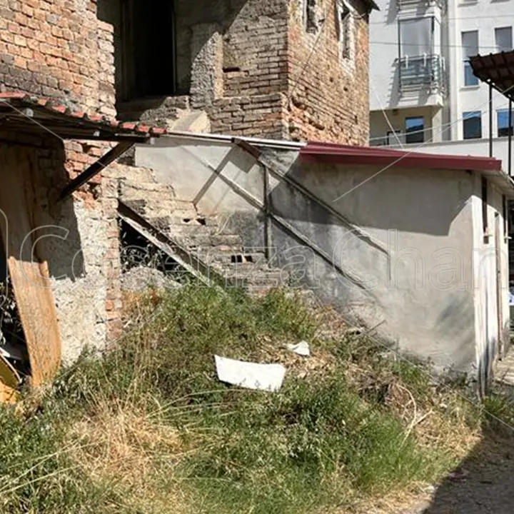 Cosenza, dopo la relazione dei Vigili, il degrado su via Panebianco ha i giorni contati