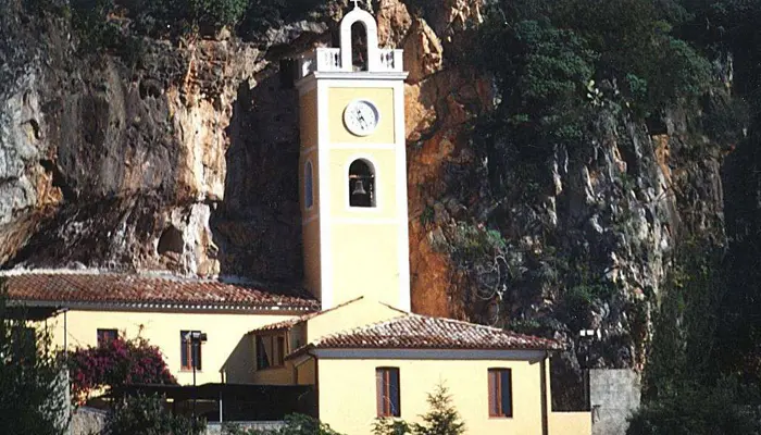 Praia, festeggiamenti in onore della Madonna della Grotta: concerto all'alba sulla spiaggia