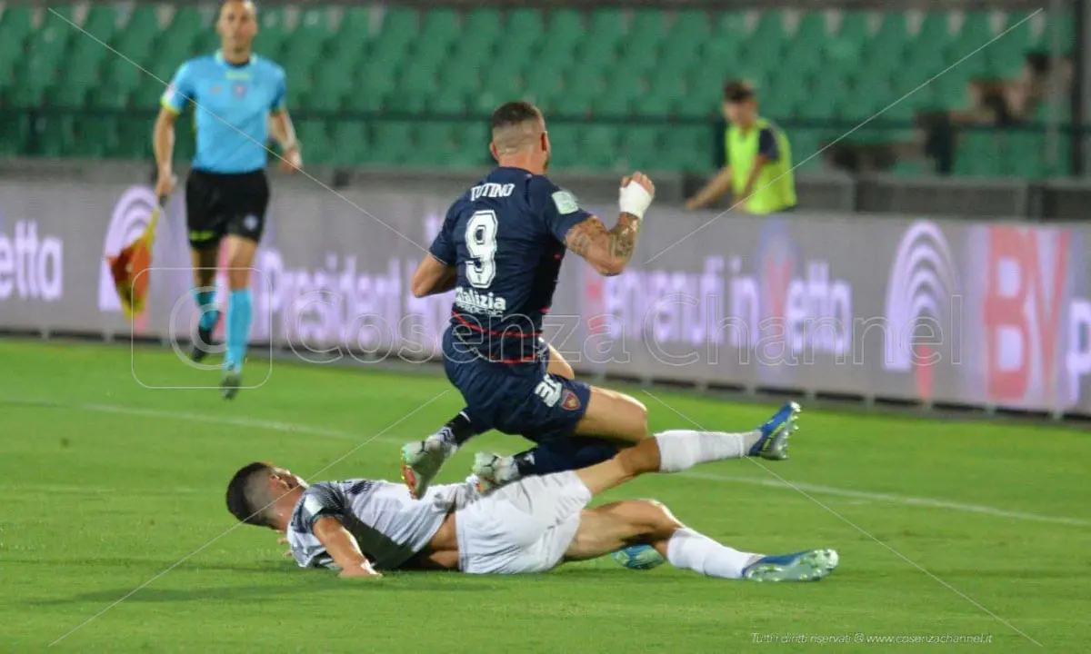 Cosenza-Ascoli 3-0: il tabellino del match