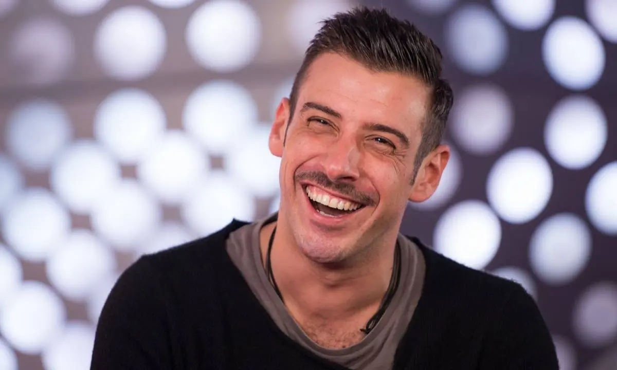 A Luzzi l'unica tappa calabrese del tour di Francesco Gabbani: grande attesa