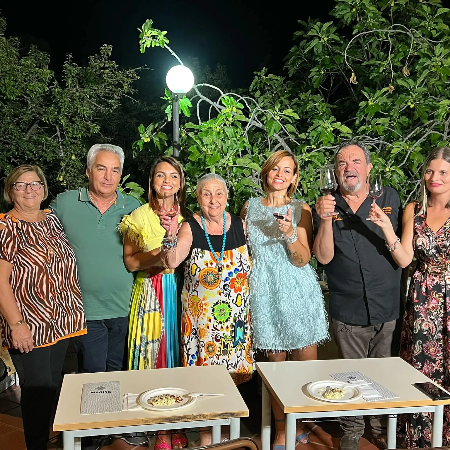 Aprigliano spalanca le porte al turismo gourmet. Due giorni tra vino, cultura e buon cibo
