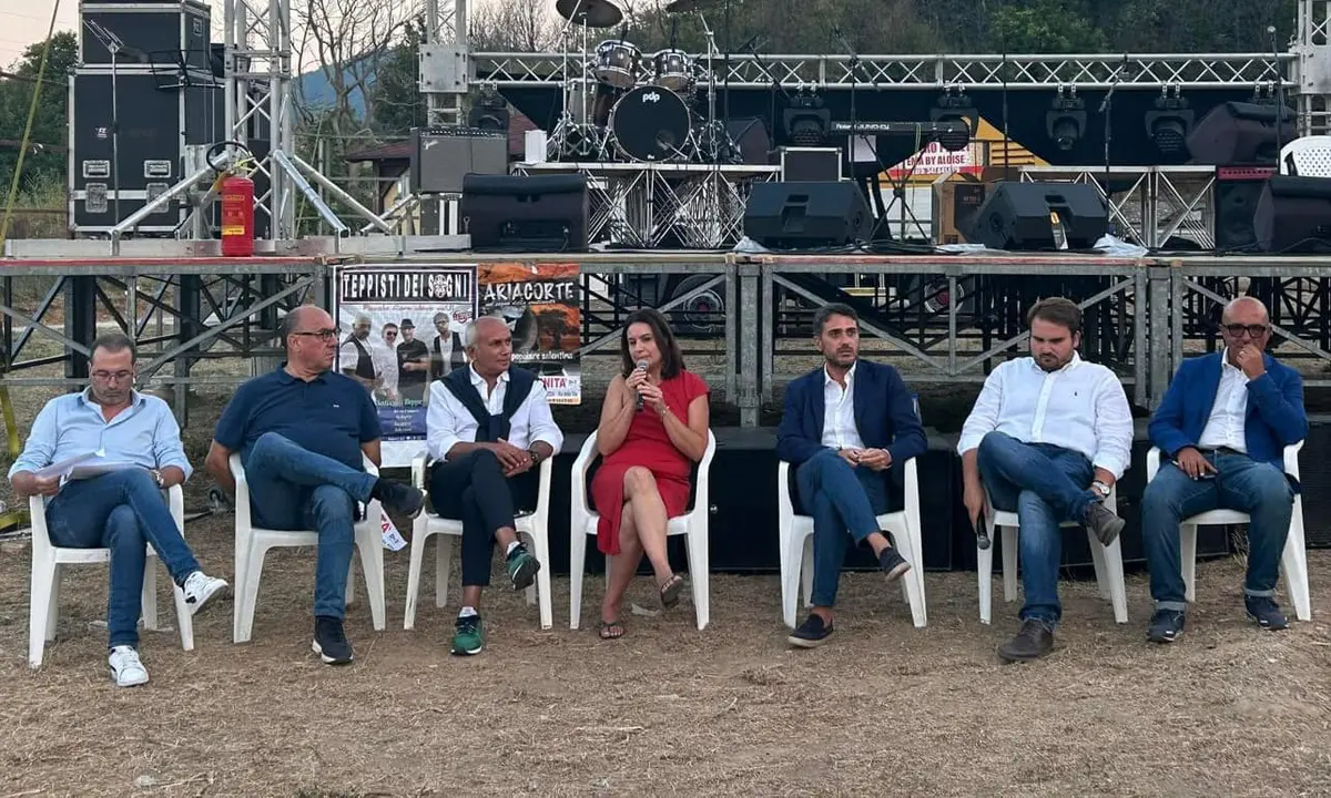 Pd Cosenza, Feste dell'Unità... divise. Spaccatura tra consiglieri regionali e Pecoraro
