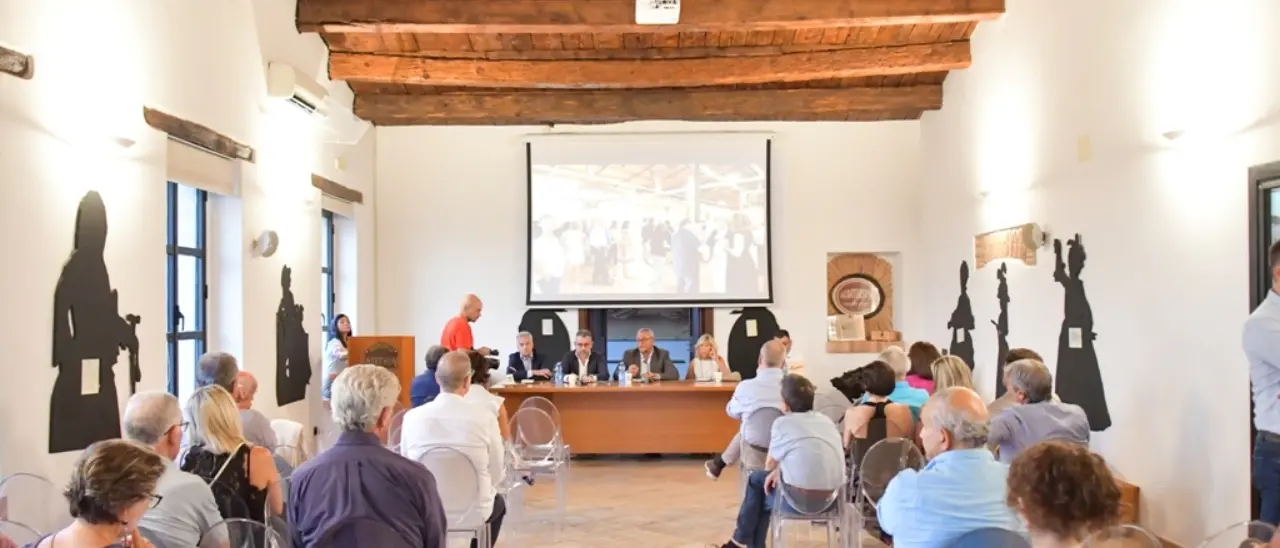 Preservare le tradizioni dal disprezzo. Incontro sull'oicofobia a Corigliano-Rossano