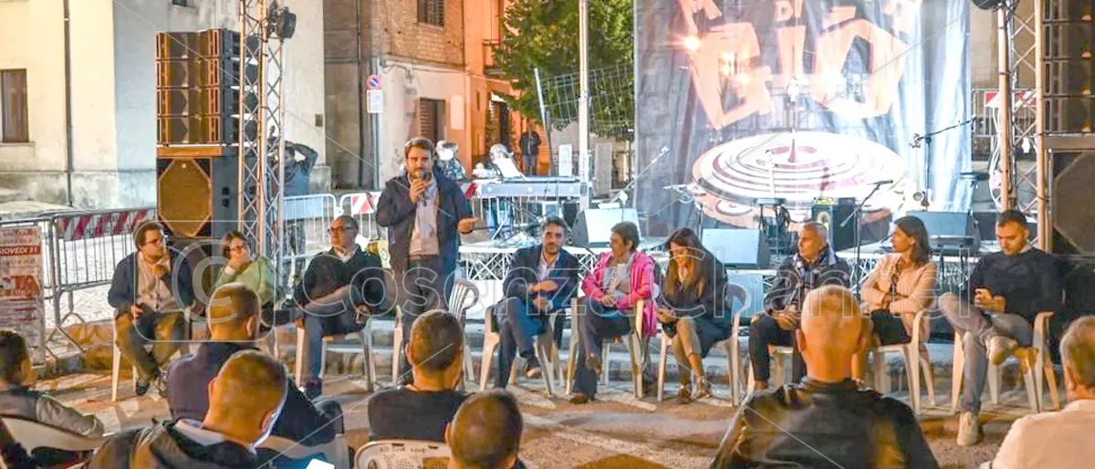 Pd Cosenza, la riscossa parte dalla Festa dell'Unità di Spezzano Sila