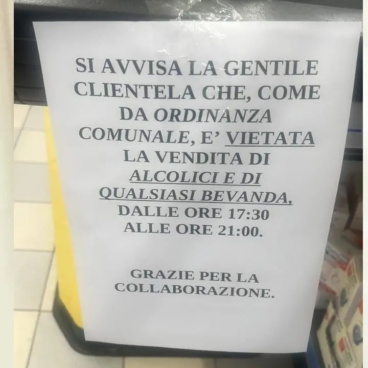 Niente bevande, non solo alcolici, quando gioca il Cosenza: l'ordinanza che va cambiata