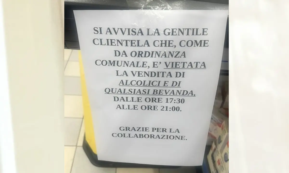 Niente bevande, non solo alcolici, quando gioca il Cosenza: l'ordinanza che va cambiata