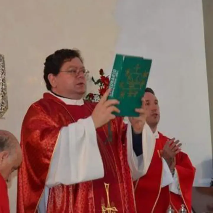 Nuovi incarichi parrocchiali, il vescovo Maurizio Aloise dispone gli avvicendamenti da ottobre\n