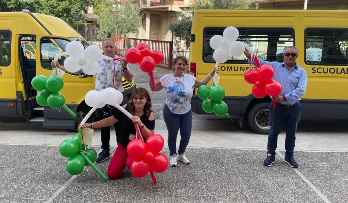 Acri, un ritorno a scuola nel segno del tricolore. Parla l'assessore Miele