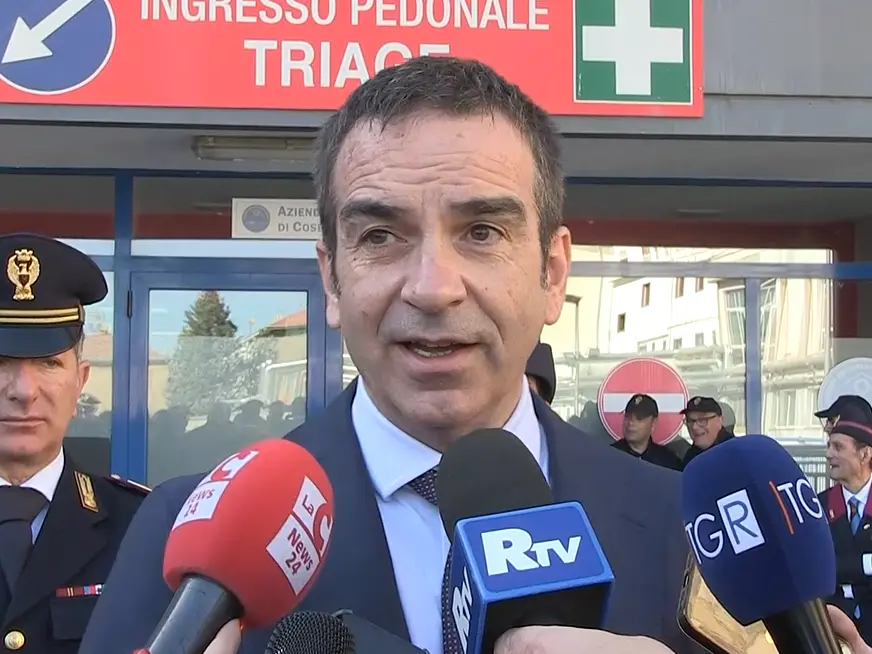 Niente social né invettive: per l’inchiesta su Oculistica il commissario alla Sanità Occhiuto preferisce il silenzio