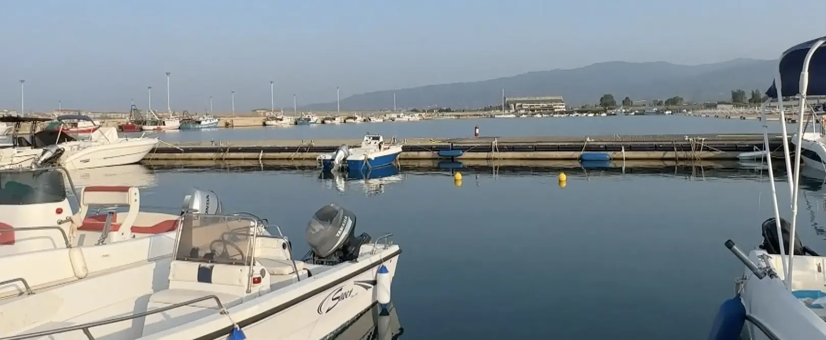 Porto di Corigliano, progetto da 22 milioni per una nuova banchina turistica. Ma c’è chi è contrario: «Ce ne sono almeno 3 inutilizzate»