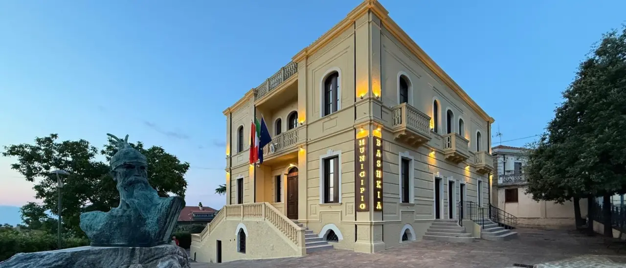 Gli arbëreshë e il forte legame con la madre patria, tutto pronto per il gemellaggio\u00A0tra San Demetrio Corone e Lezhe