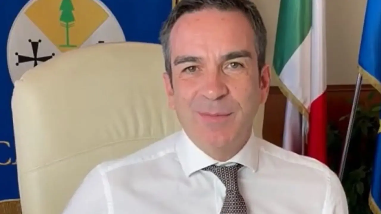 La Finanza alla Regione, Occhiuto: «Benvengano. Controllate tutto, non abbiamo nulla da nascondere»\n