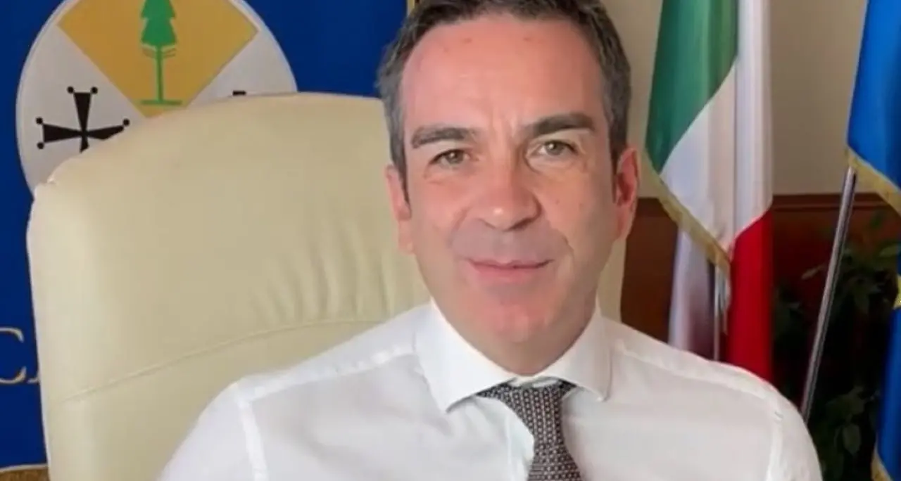 La Finanza alla Regione, Occhiuto: «Benvengano. Controllate tutto, non abbiamo nulla da nascondere»\n