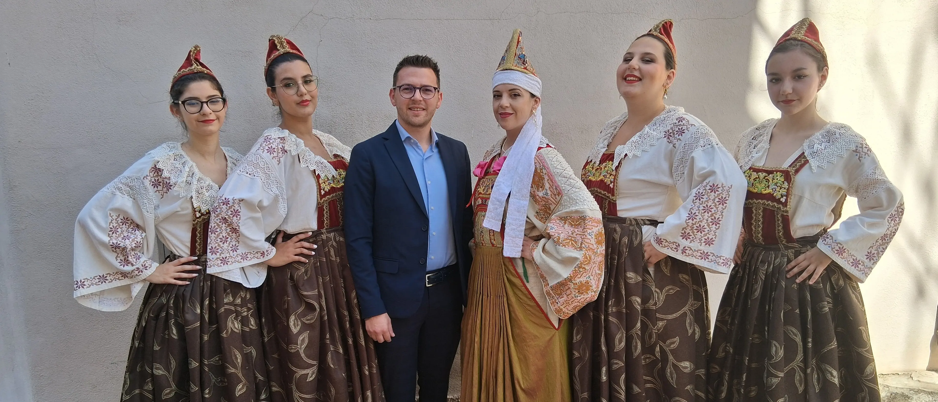 Vena di Maida, un gruppo di ragazzi dà vita a “Shpresa jone”:\u00A0«Le nostre radici sono la nostra speranza»\n