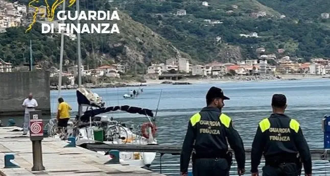 Cirò Marina, controlli sul demanio: ampliamenti non autorizzati e 105mila euro di tasse evase\n