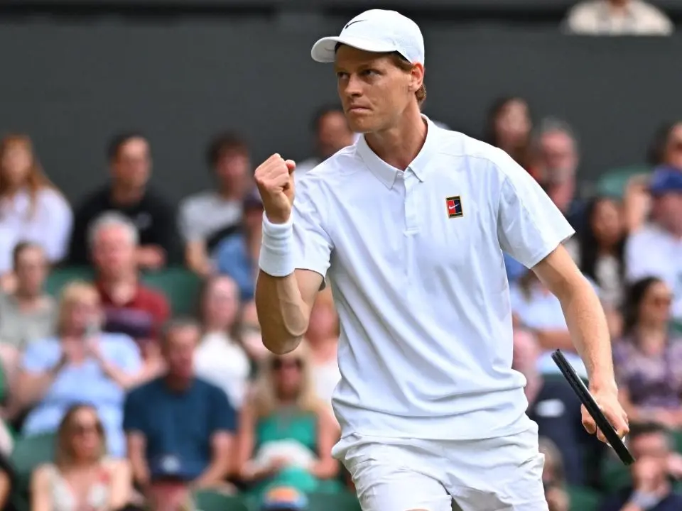Tennis, Sinner vince senza problemi contro Martinez nel terzo turno di Wimbledon